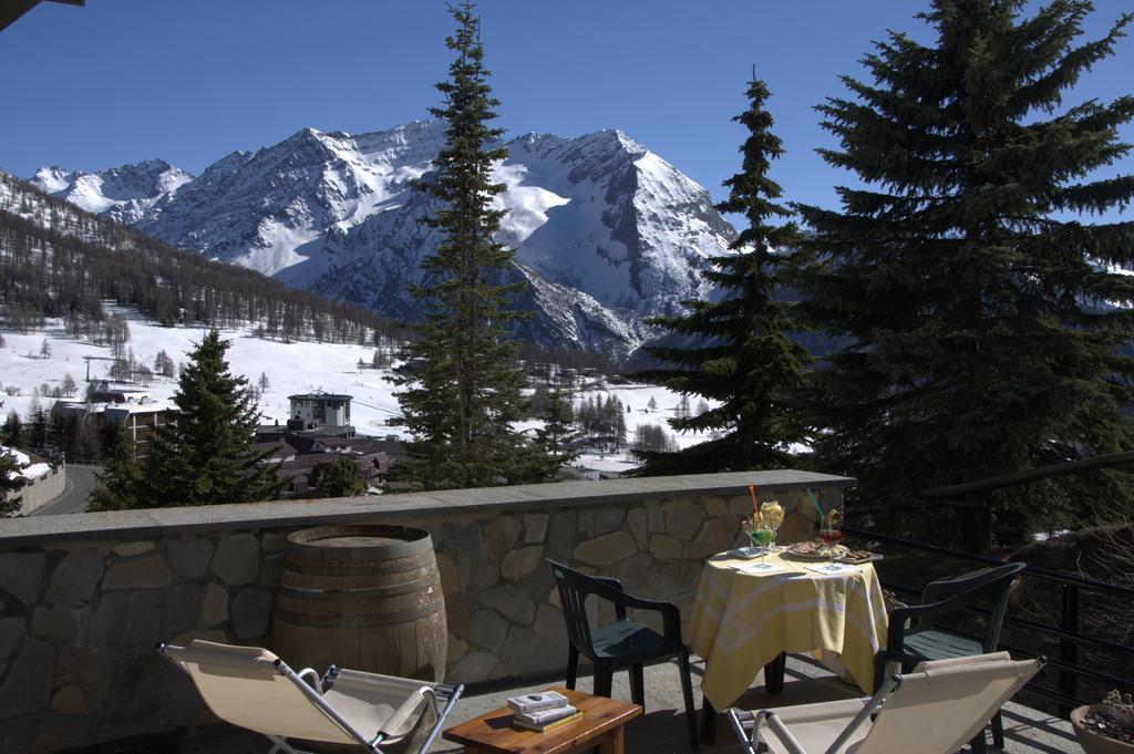 Hotel Sud Ovest Sestriere Ngoại thất bức ảnh