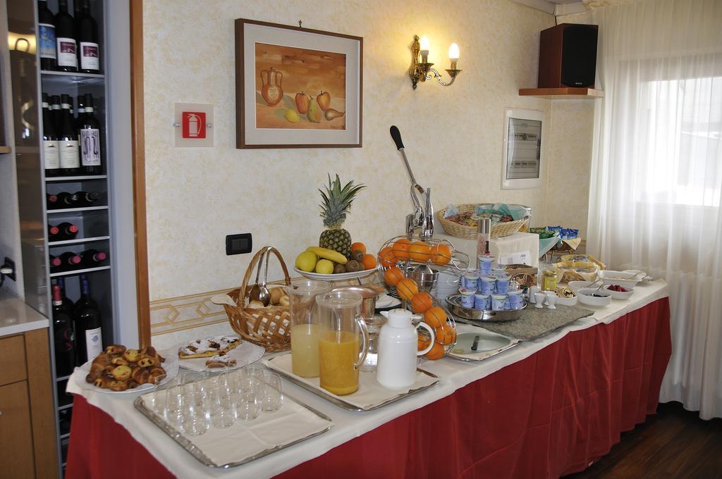 Hotel Sud Ovest Sestriere Ngoại thất bức ảnh